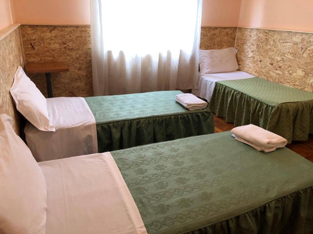 Venice Treviso Airport Bed Kültér fotó A room at the hotel